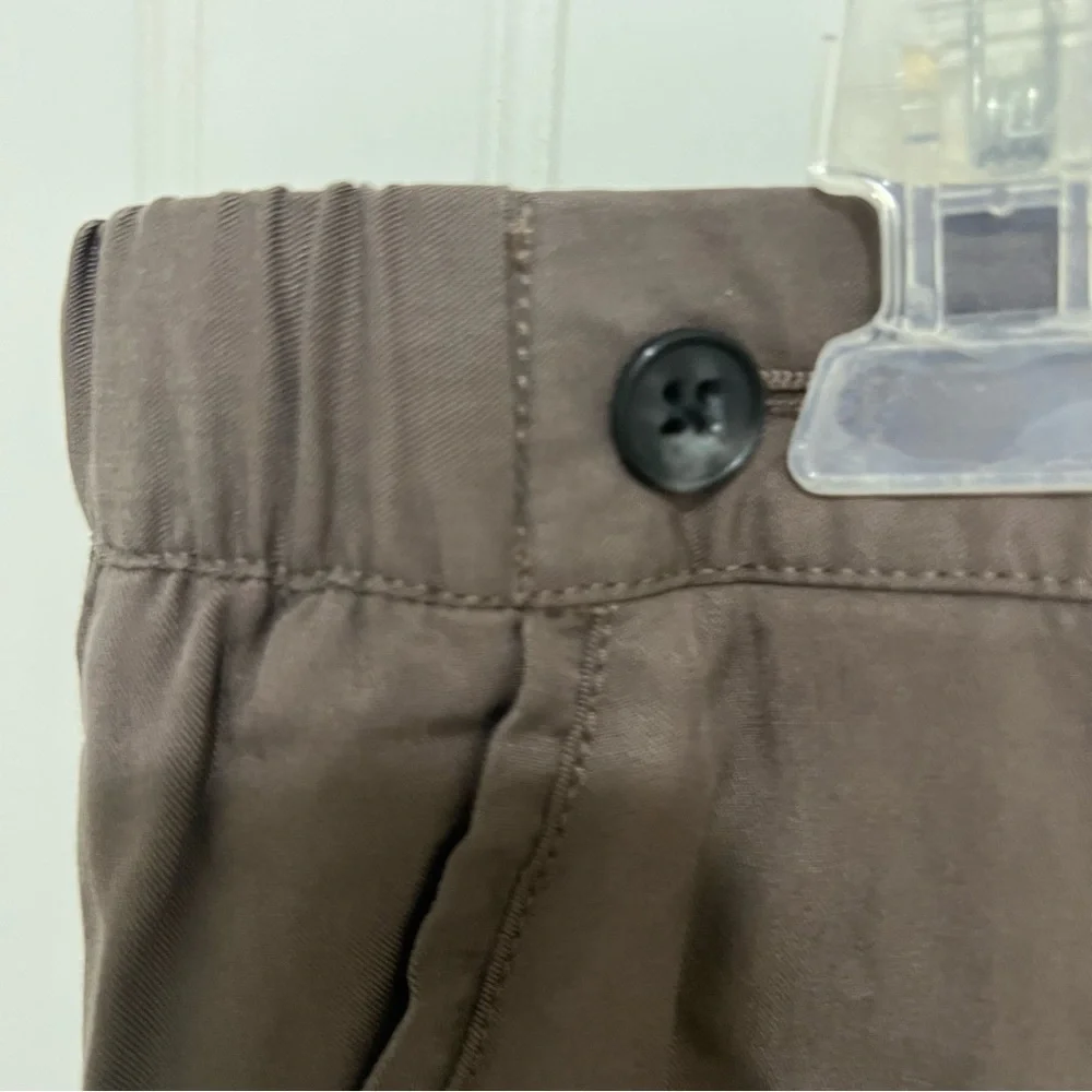 Garnet Hill 12 Olive green elastic waist pull on crop pant tencel - Picture 3 of 7